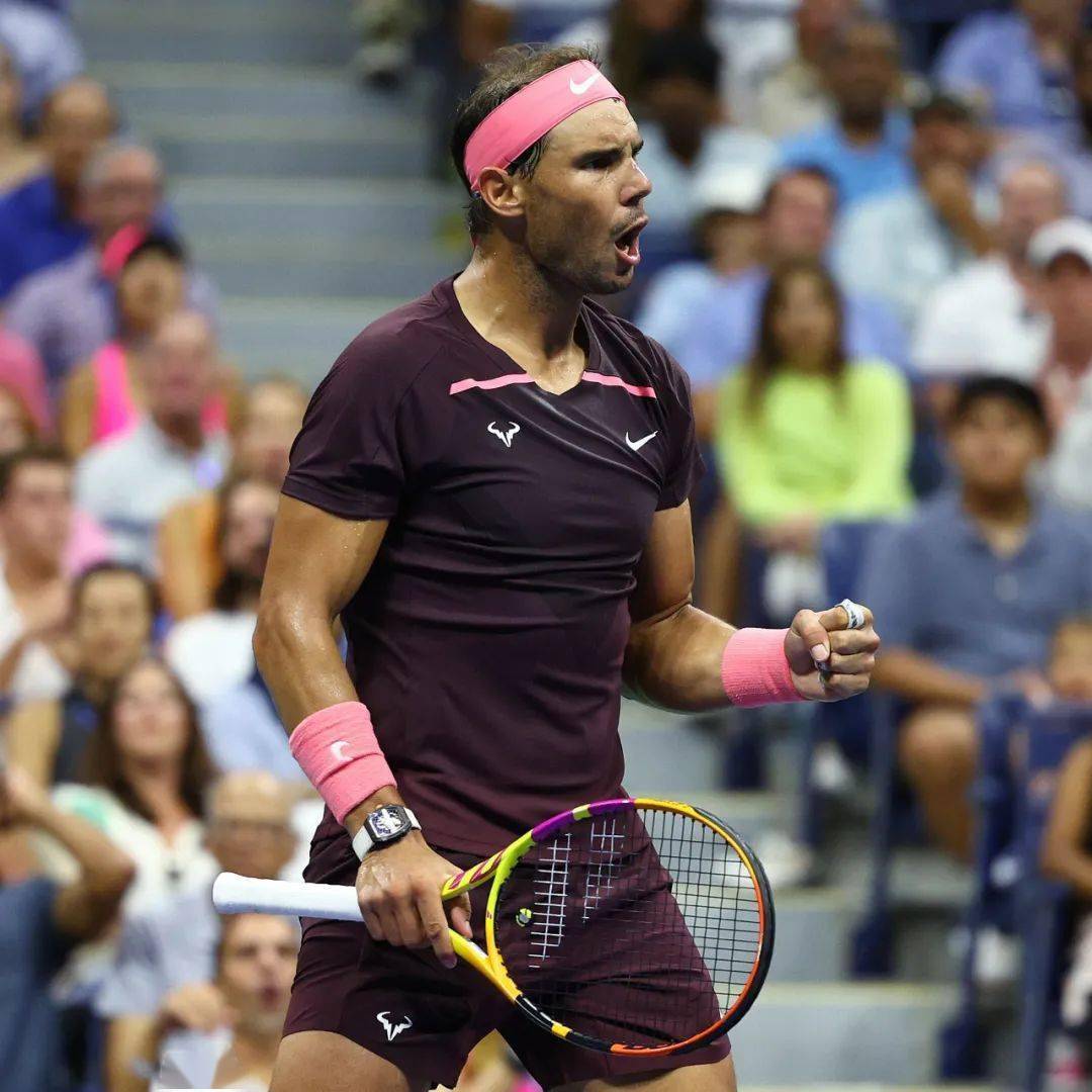  纳达尔在篮网比赛中刷新纪录，最后时刻胜出引发热议！赢得满堂喝彩爱游戏官网