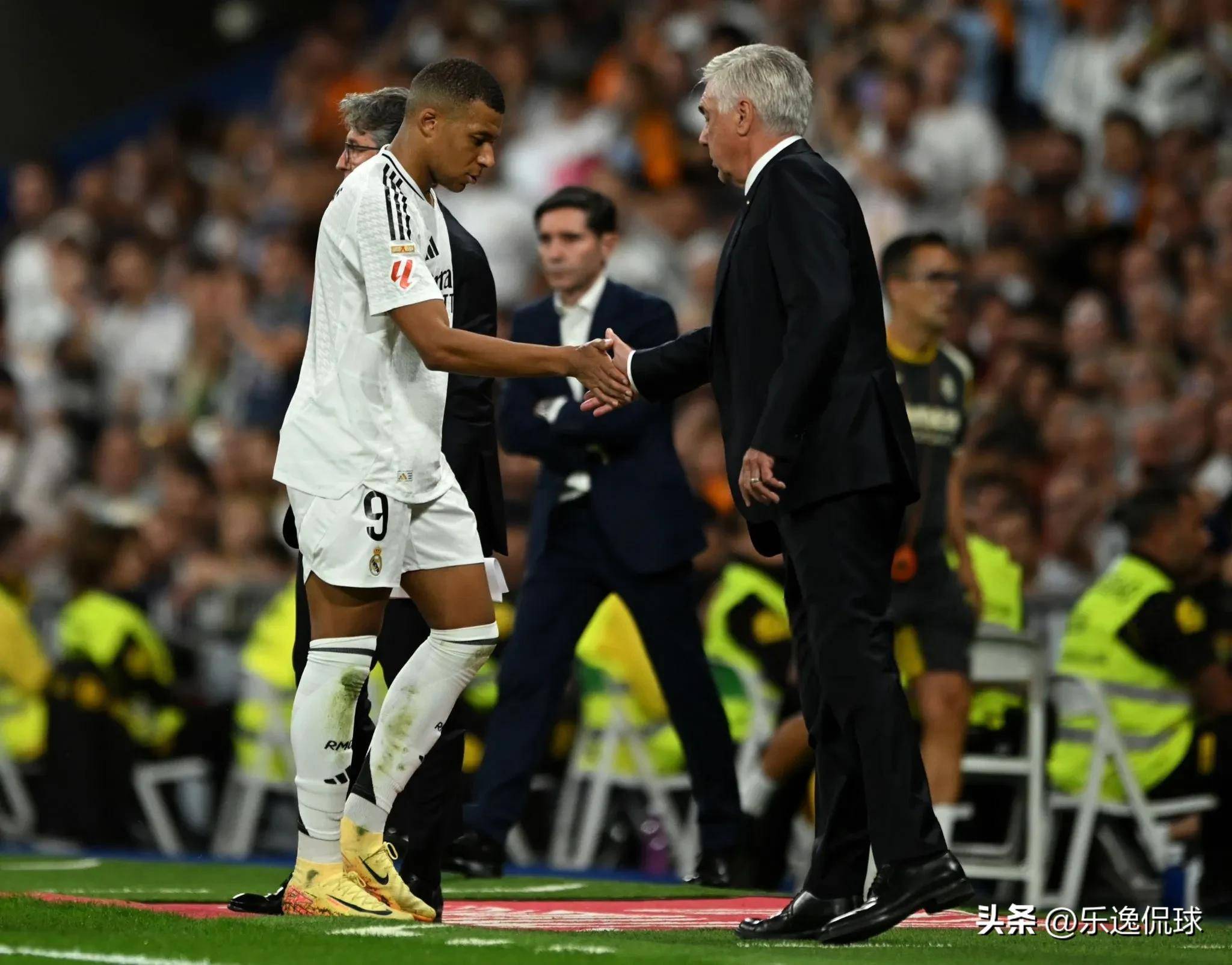  德罗巴官方宣布晋级下一阶段新规，法国队引发争议！全场沸腾不已爱游戏官网