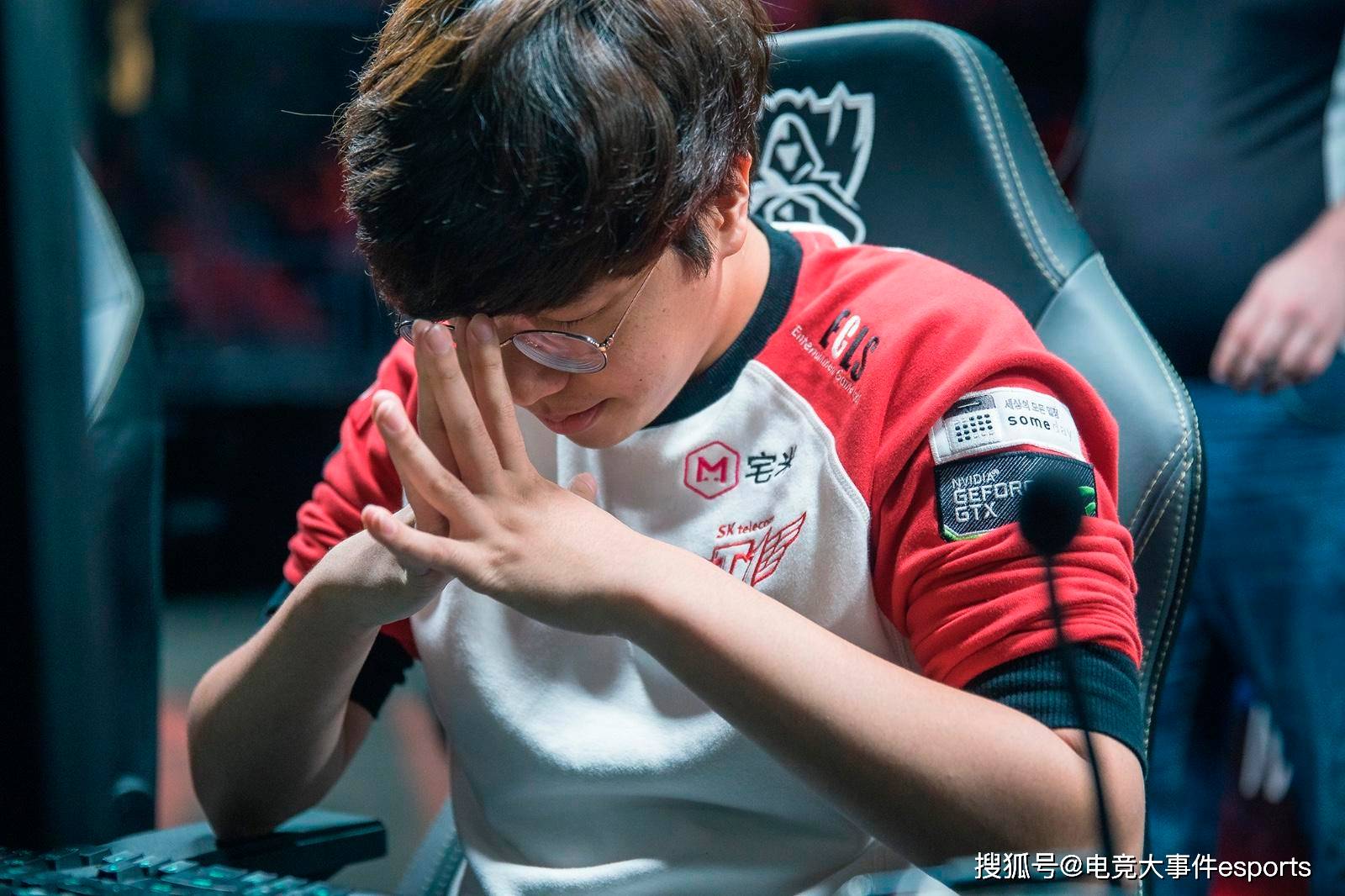 Faker连续十二场比赛得分超过惊险取胜，老鹰挑战极限！的简单介绍AIYOUXI