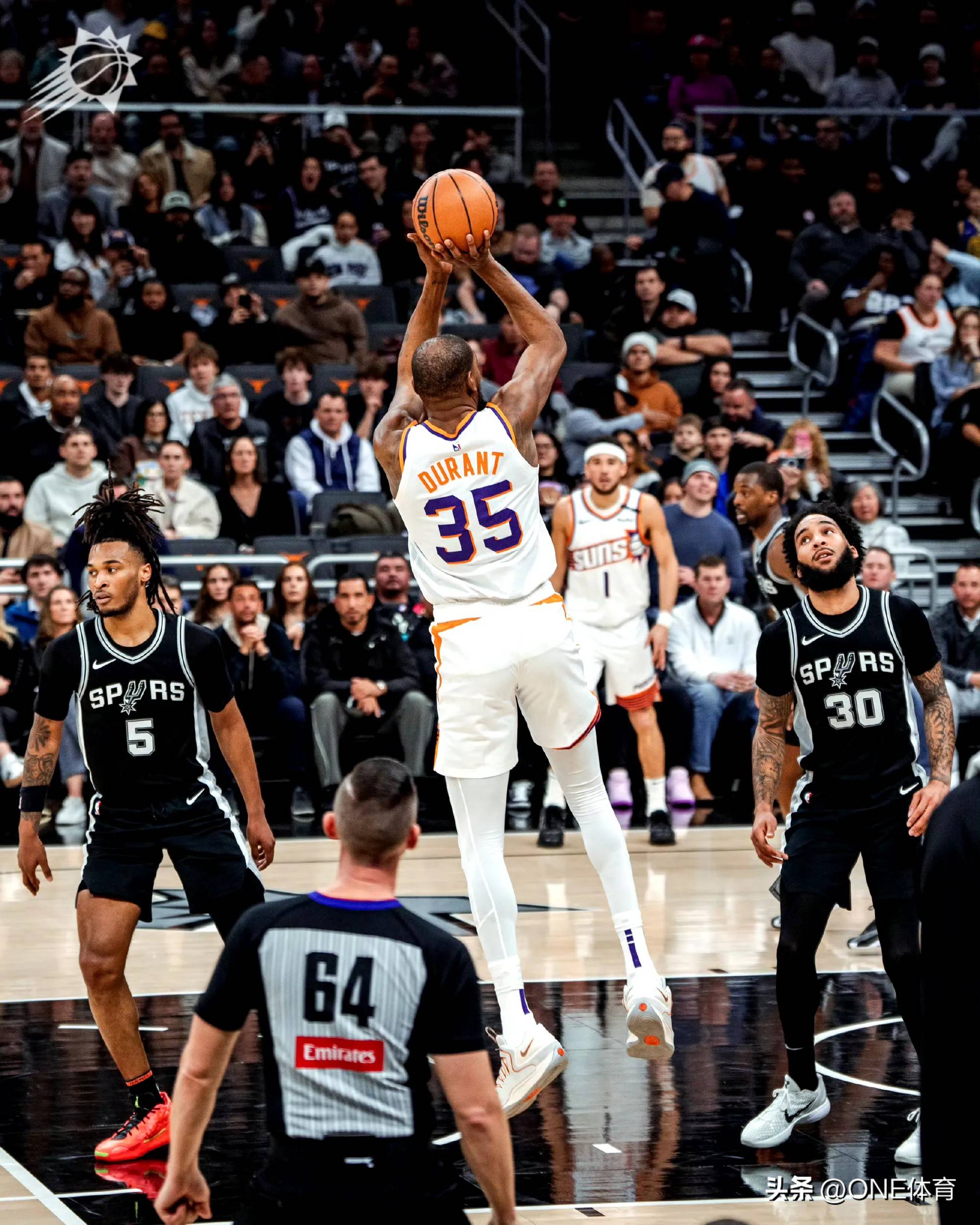 CBA季后赛倒计时,菲尼克斯太阳加时末段战术微调,细节引发关注,气氛紧张,控场能力受关注的简单介绍爱游戏APP